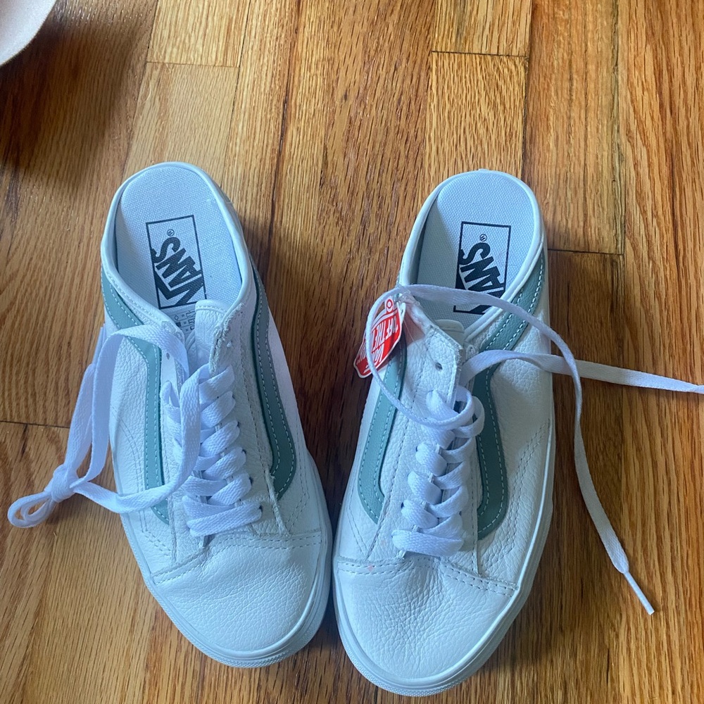 White slip on Vans NWT